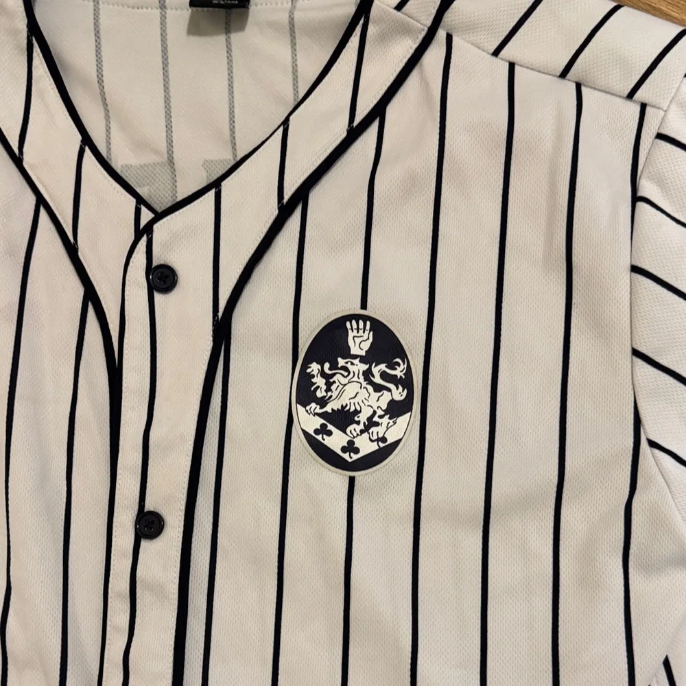 The Twilight Saga Cullen Jersey Button-Up - Picture 3 of 5